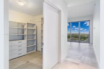 16385 Biscayne Blvd #4, North Miami Beach, FL 33160 - Photo 29