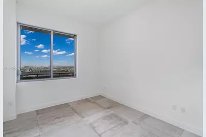 16385 Biscayne Blvd #4, North Miami Beach, FL 33160 - Photo 37