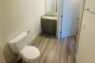 817 SE 2nd Ave, Fort Lauderdale, FL 33316 - Photo 15