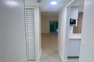 4394 NW 9th Ave, Deerfield Beach, FL 33064 - Photo 3