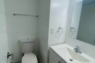 4394 NW 9th Ave, Deerfield Beach, FL 33064 - Photo 9