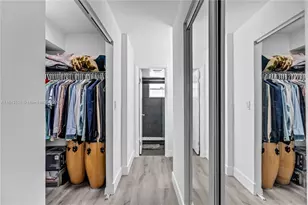 445 NE 195th St, Miami, FL 33179 - Photo 13