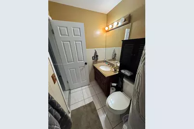 9922 SW 133rd Pl, Miami, FL 33186 - Photo 5