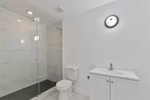 1350 NW 8th Ct, Miami, FL 33136 - Photo 7