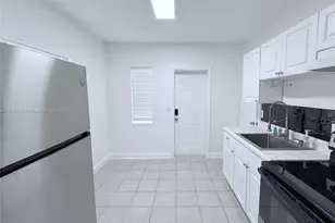 1625 S Federal Hwy, Lake Worth, FL 33460 - Photo 3