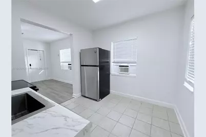 1625 S Federal Hwy #4, Lake Worth, FL 33460 - Photo 5