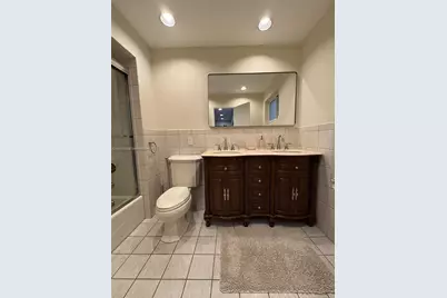 1110 Redbird Ave, Miami Springs, FL 33166 - Photo 17