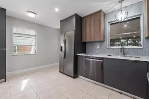 1912 SW 97th Terrace, Miramar, FL 33025 - Photo 11