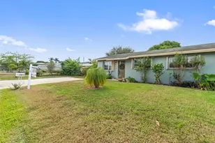 1912 SW 97th Terrace, Miramar, FL 33025 - Photo 3