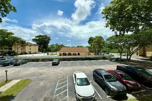 480 NW 20th St, Boca Raton, FL 33431 - Photo 15