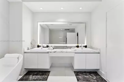 330 Sunny Isles Blvd #5-LPH03, Sunny Isles Beach, FL 33160 - Photo 47