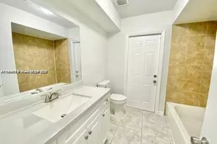 6521 NW 21st St, Sunrise, FL 33313 - Photo 17