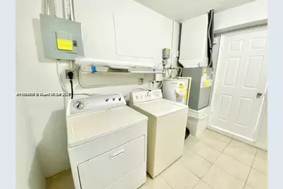 6521 NW 21st St, Sunrise, FL 33313 - Photo 21