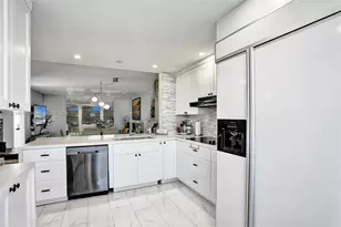 7664 NW 18th St, Margate, FL 33063 - Photo 11