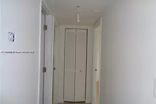 15205 NE 6th Ave, Miami, FL 33162 - Photo 13