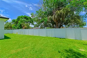 335 NW 15th St, Pompano Beach, FL 33060 - Photo 33