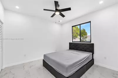 335 NW 15th St, Pompano Beach, FL 33060 - Photo 21