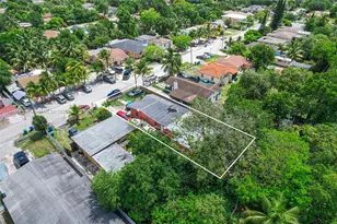 578 NW 97th St, Miami, FL 33150 - Photo 13