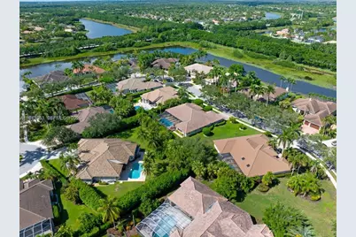 125 Dockside Cir, Weston, FL 33327 - Photo 37