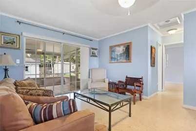 9455 SW 181st St, Palmetto Bay, FL 33157 - Photo 11