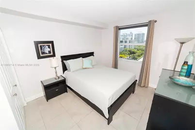 17100 N Bay Rd #1802, Sunny Isles Beach, FL 33160 - Photo 27