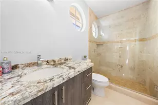 9621 W Calusa Club Dr, Miami, FL 33186 - Photo 21