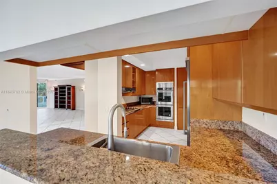 21150 Point Pl #406, Aventura, FL 33180 - Photo 29