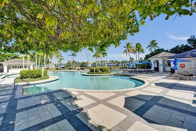 21150 Point Pl #406, Aventura, FL 33180 - Photo 9