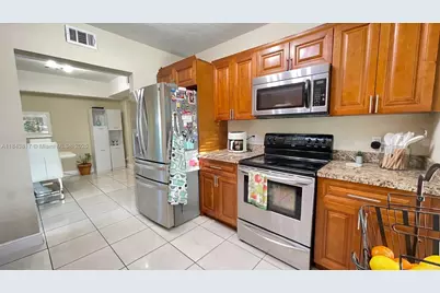 1445 NW 116th Ter, Miami, FL 33167 - Photo 23