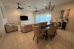 210 SW 4th St, Dania Beach, FL 33004 - Photo 11