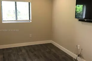 10801 SW 123rd St, Miami, FL 33176 - Photo 9