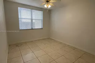 1388 NE 33rd Ave, Homestead, FL 33033 - Photo 5