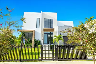 2050 S Hibiscus Dr, North Miami, FL 33181 - Photo 1