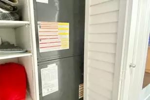 739 NW 112th St, Miami, FL 33168 - Photo 49