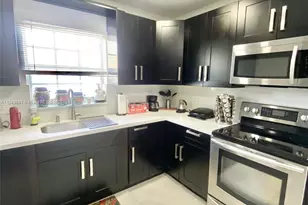 739 NW 112th St, Miami, FL 33168 - Photo 51