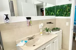 739 NW 112th St, Miami, FL 33168 - Photo 31