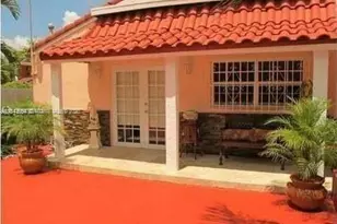 636 NW 11th St, Miami, FL 33136 - Photo 9