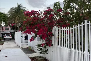 636 NW 11th St, Miami, FL 33136 - Photo 17