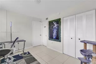 9410 Poinciana Pl, Davie, FL 33324 - Photo 21