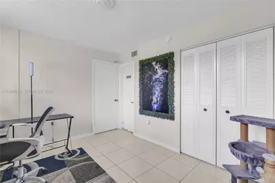 9410 Poinciana Pl #206, Davie, FL 33324 - Photo 25