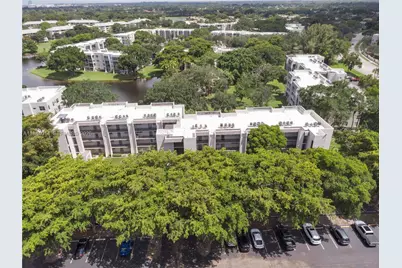 9410 Poinciana Pl #206, Davie, FL 33324 - Photo 33