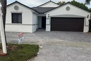 15921 SW 82nd St, Miami, FL 33193 - Photo 1