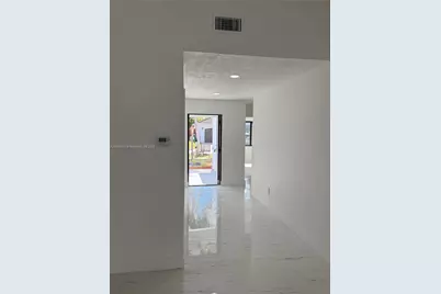 15921 SW 82nd St, Miami, FL 33193 - Photo 13
