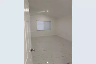 15921 SW 82nd St, Miami, FL 33193 - Photo 13