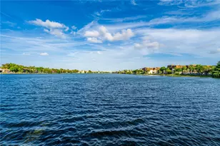 445 NE 195th St, Miami, FL 33179 - Photo 29