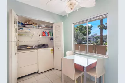 14360 Strathmore Ln #203, Delray Beach, FL 33446 - Photo 7