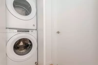 824 SE 12th Ct #1, Fort Lauderdale, FL 33316 - Photo 17