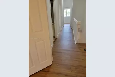 8245 NW 108th Ave #6-15, Doral, FL 33178 - Photo 15