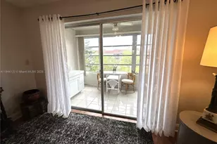 9400 Sunrise Lakes Blvd, Sunrise, FL 33322 - Photo 35