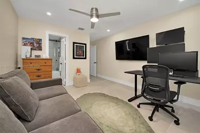 8375 SW 78th St, Miami, FL 33143 - Photo 19